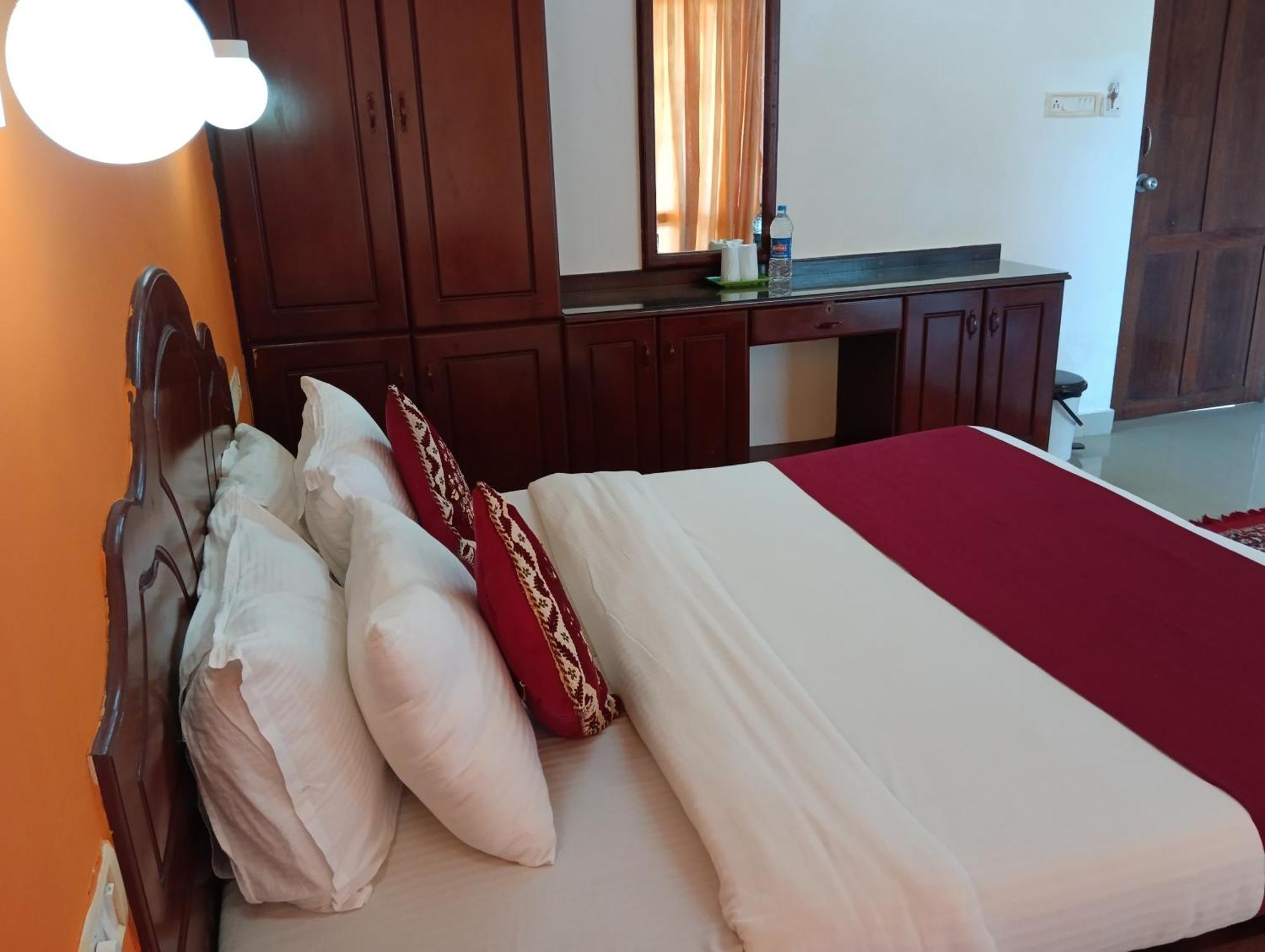 Vedantha Inn Ковалам Экстерьер фото
